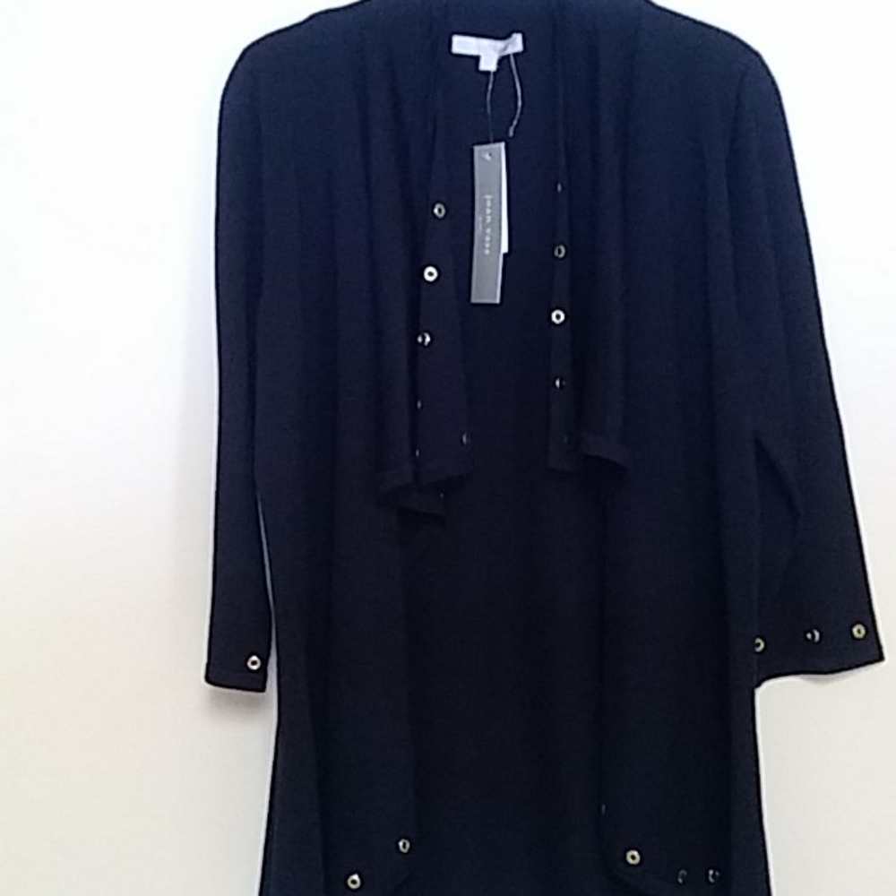 Brand new sweater.. Swing top flare, 3/4 sleeves w